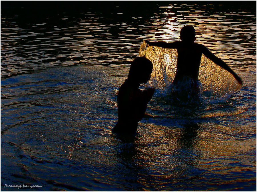 Фото жизнь (light) - Александр Батурский - Игра солнца, воды и человека - На крыльях счастья