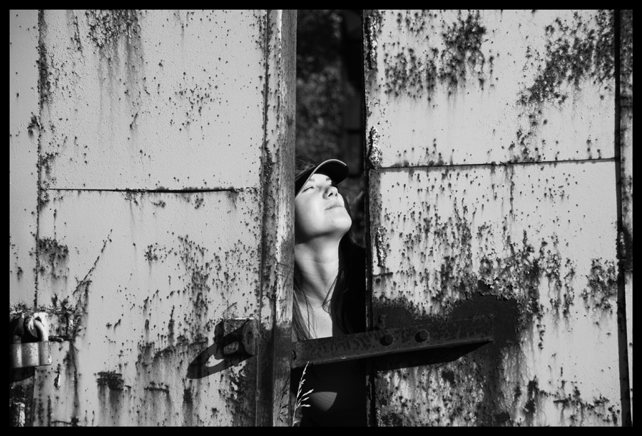 Фото жизнь (light) - Алексей Юрченко - Жанровый портрет - ..Наслаждение в неволе..