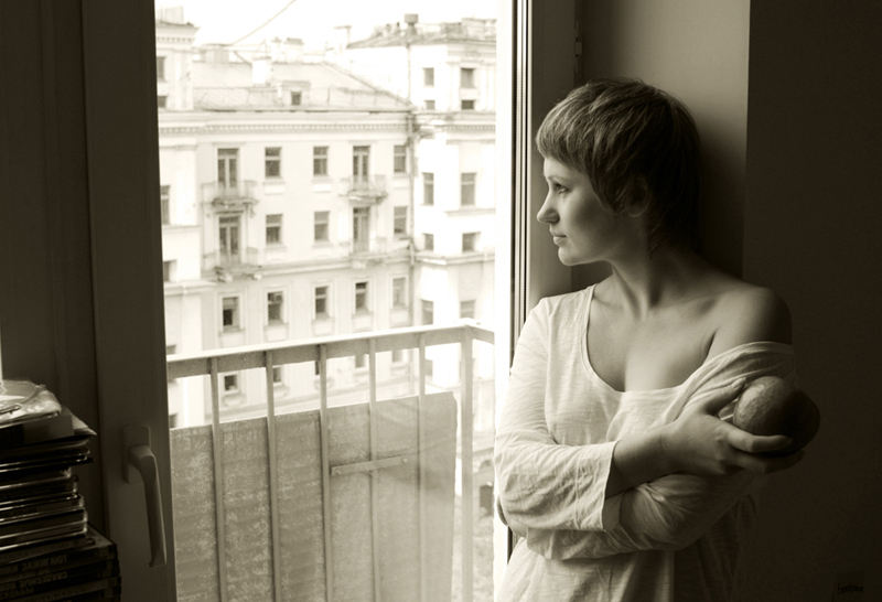 Фото жизнь (light) - Ольга Селиванова - портреты  - у окна