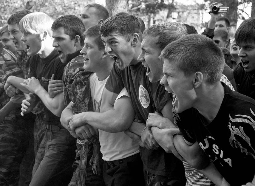 Фото жизнь (light) - Дмитрий Полушин - Молодецкие забавы - Бей своих, что б чужие боялись!