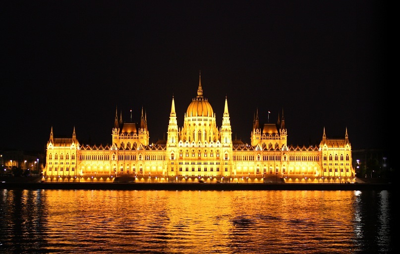 Фото жизнь (light) - Gabriella Ilnitska - корневой каталог - Parlament