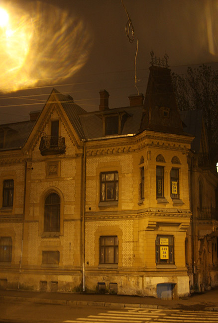 Фото жизнь (light) - Антонина Морозова - Питер - Дом с привидениями