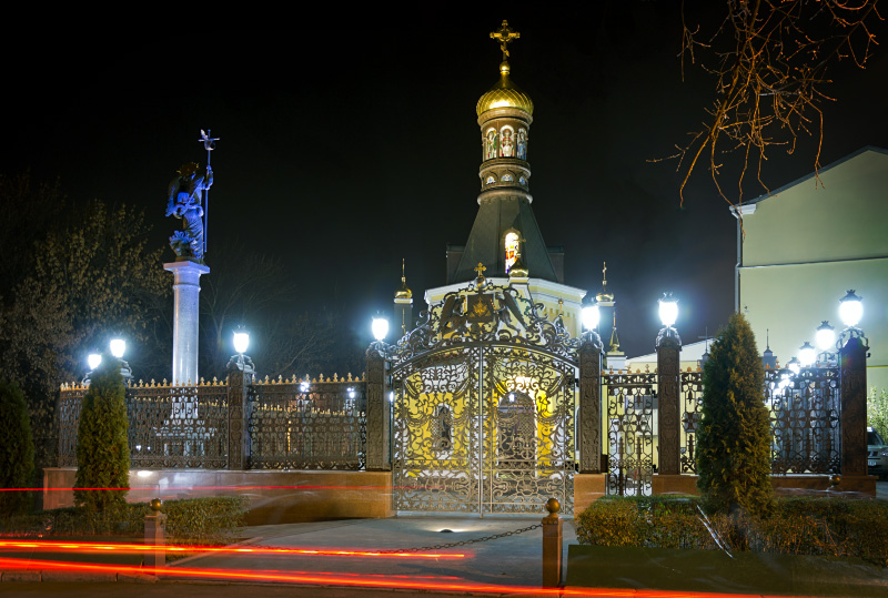 Фото жизнь (light) - Пальченко Олег - корневой каталог - Харьков. Часовня. Белгородский спуск.