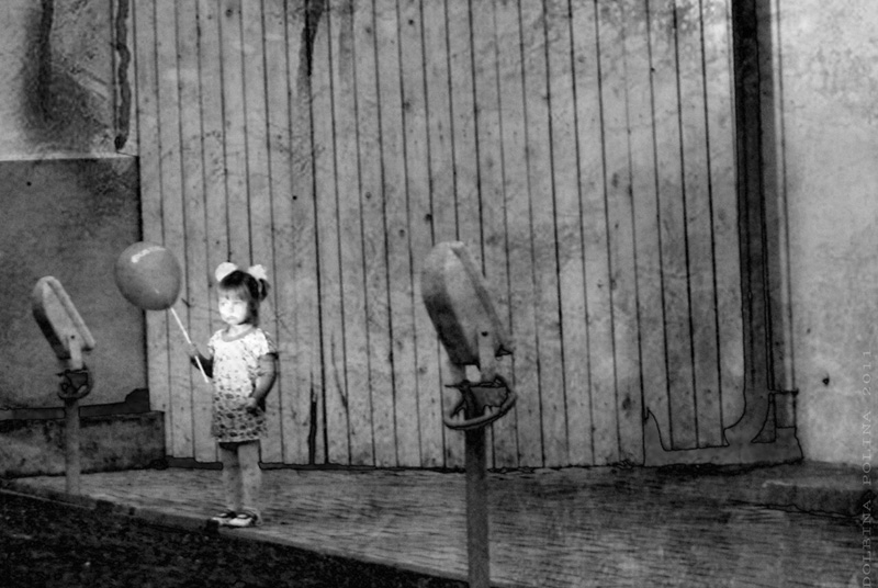 Фото жизнь (light) - stonch - Книги/тени/силуэты - Девочка с шариком