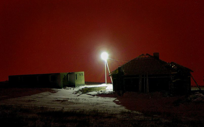 Фото жизнь (light) - Дмитрий Бахтиаров - корневой каталог - ...одинокий свет фонаря!