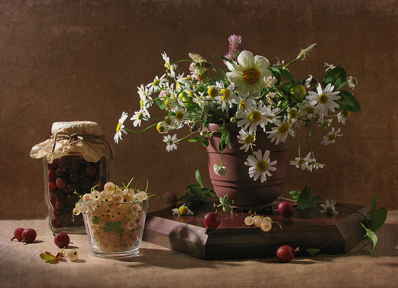 Фото жизнь - Елена Завитаева - Натюрморты - С ромашками и ягодами
