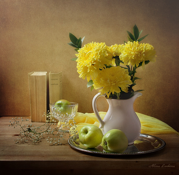 Фото жизнь (light) - Alina  Lankina - корневой каталог - С желтыми хризантемами