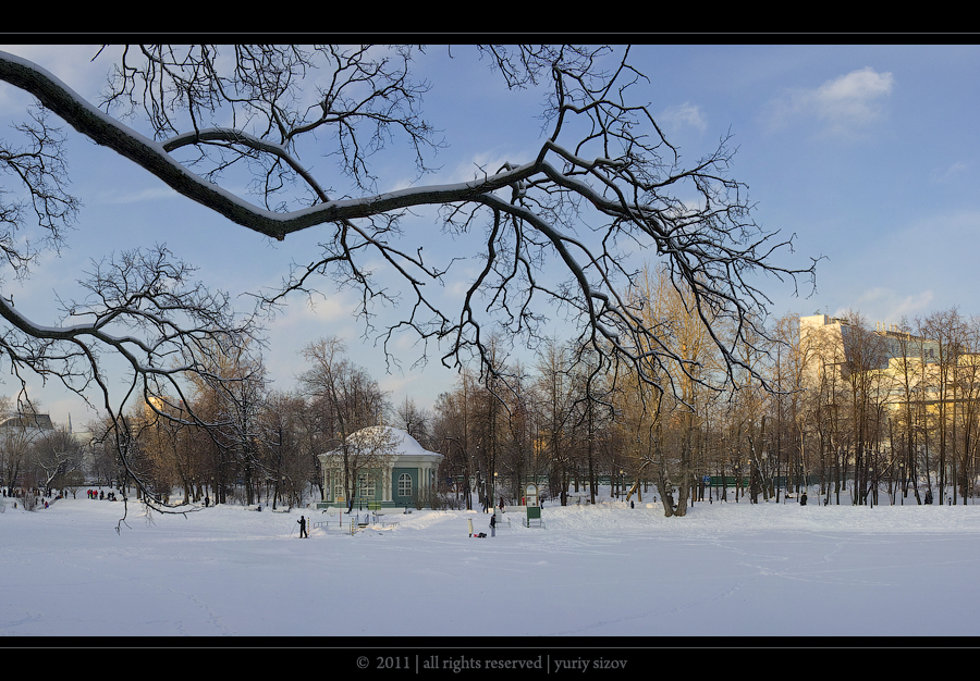 Фото жизнь - Yuriy Sizov -  Moscow/Russia - Екатерининский парк 