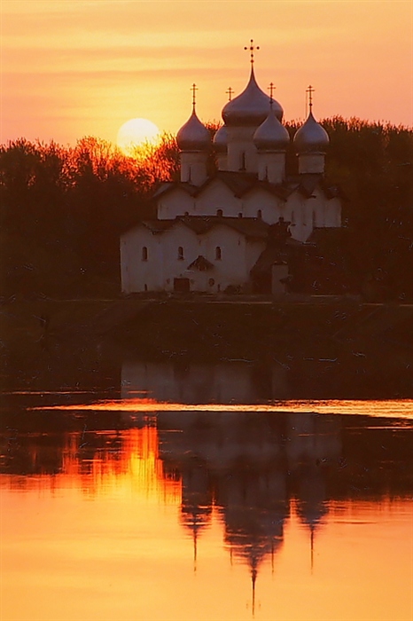 Восход в Великом Новгороде.