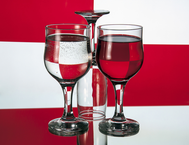 Фото жизнь (light) - Петр Садовский - корневой каталог - красное и белое