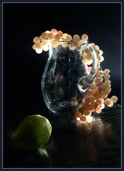 Фото жизнь (light) - mju - Натюрморт - Натюрморт с виноградом и неизвестным плодом