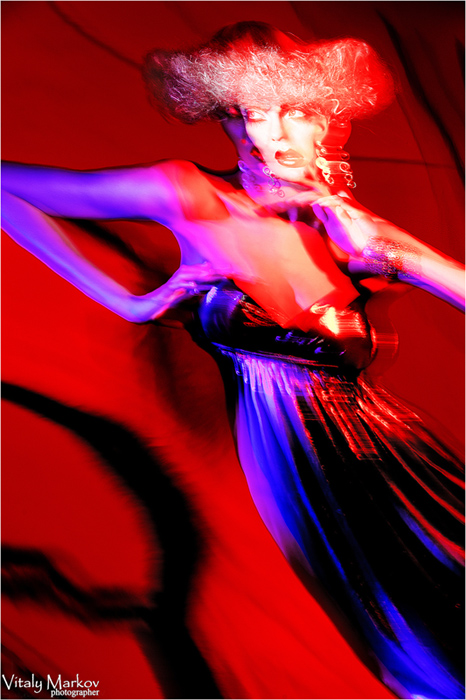 Фото жизнь - Виталий Марков - корневой каталог - Красно-синий танец