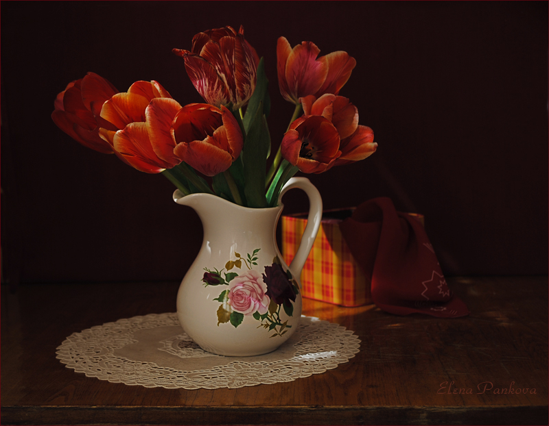 Фото жизнь (light) - Elena_P - корневой каталог - Красные тюльпаны