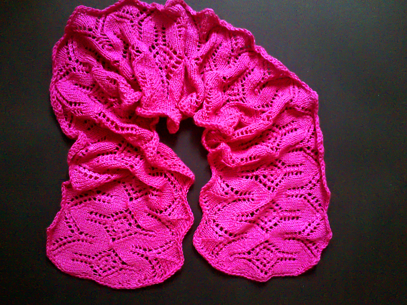 Фото жизнь - Katrusya - Моё вязание. Мy knitting - Розовый шарф. 20x180 см. Акрил. 2012 год