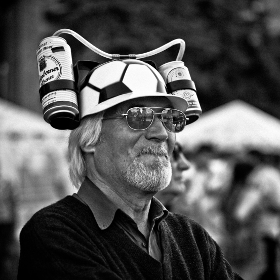 Фото жизнь - Vikst - корневой каталог - портрет неизвестного в пивном шлеме