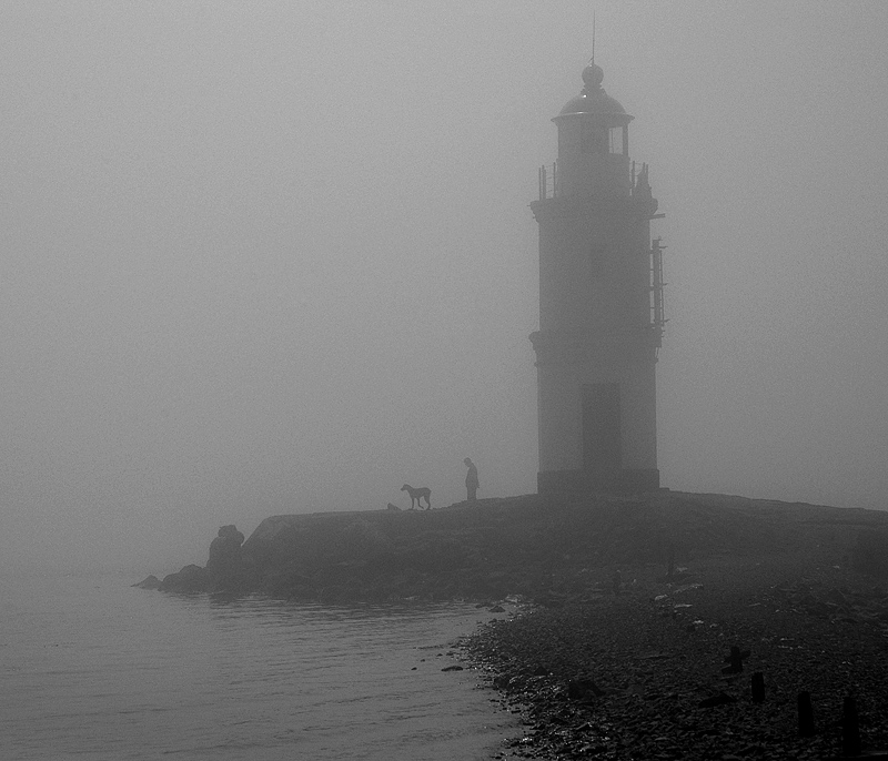 Фото жизнь (light) - mir - корневой каталог - Три силуэта в тумане