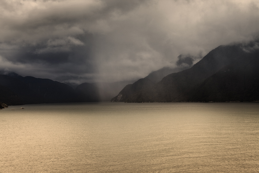 Фото жизнь (light) - PhotoSD - Новая Зеландия - Дождь идёт