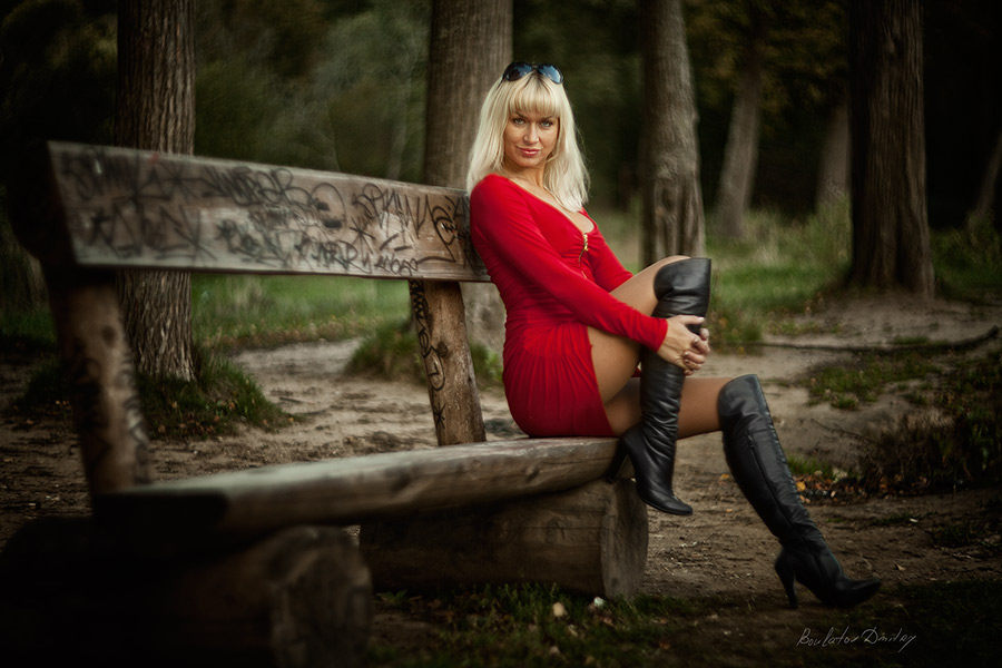 Фото жизнь (light) - boulatov - корневой каталог - Lady in red..