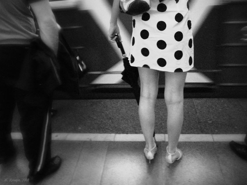 Фото жизнь (light) - Жанна Кучера - 42 минуты под землей - metro 092 ...в горошек