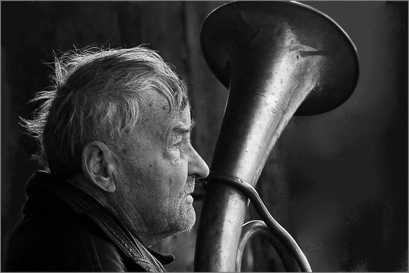 Фото жизнь (light) - Константин Бобрищев - корневой каталог - Старый трубач