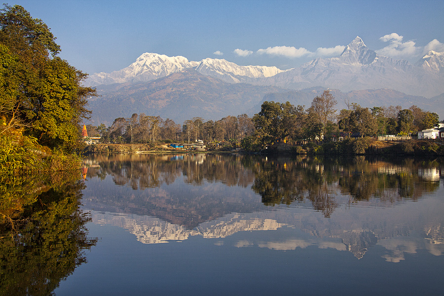 Фото жизнь (light) - Slavado   - Непал - Озеро Фева и горы Аннапурна
