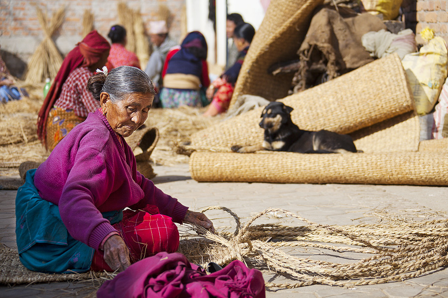 Фото жизнь - Slavado   - Непал - Плетение циновки
