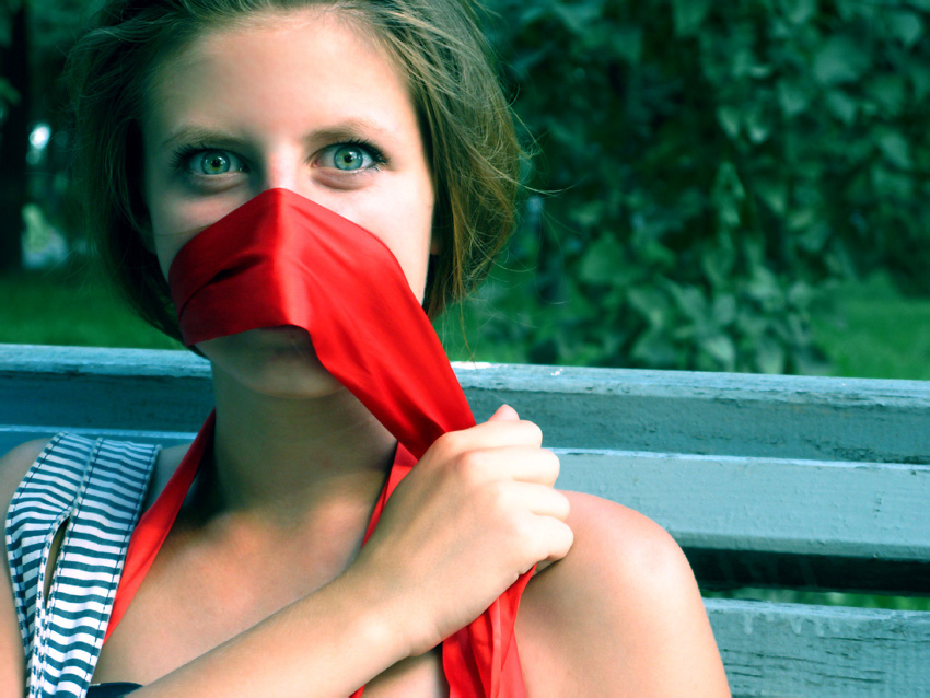 Фото жизнь (light) - Артем Онещак - корневой каталог - Гюльчитай открой личико...