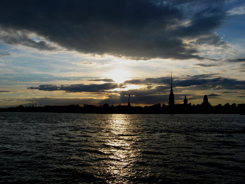 Фото жизнь (light) - Николай Охотников - корневой каталог - Закат над Петропавловкой