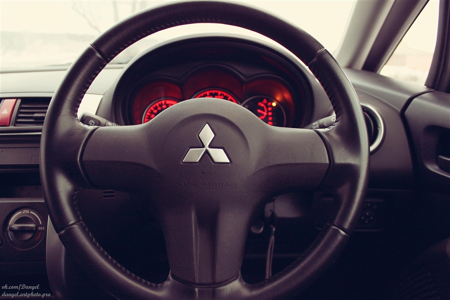 MITSUBISHI Colt Rally Art Version R