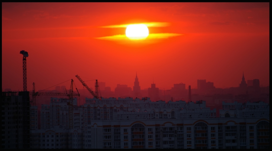 Фото жизнь (light) - Шелковников Евгений - корневой каталог - Закат над Москвой