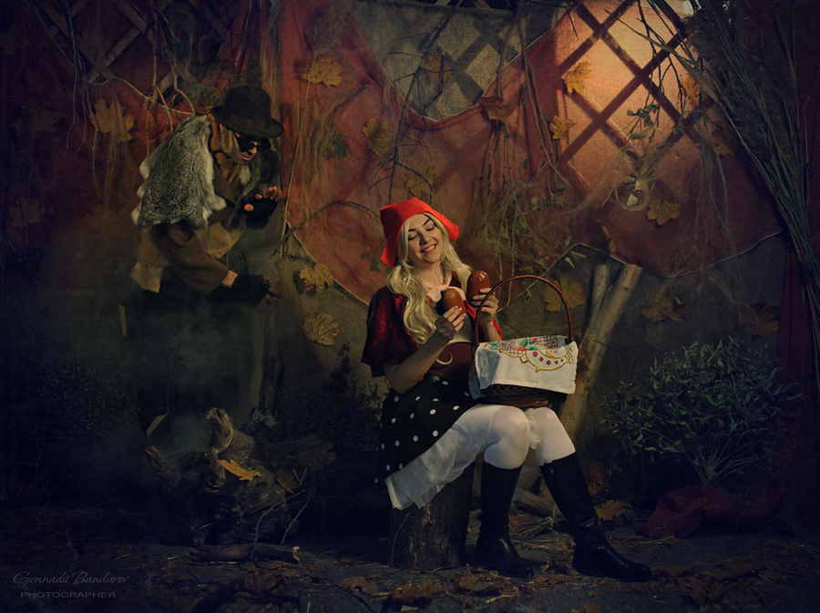 Фото жизнь (light) - Геннадий Бандуров - корневой каталог - Красная шапочка