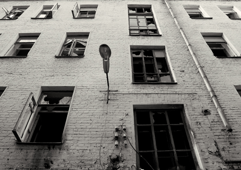 Фото жизнь (light) - vlad1334 - Заброщенные дома , индустиральные фото и тп - "Окна .."