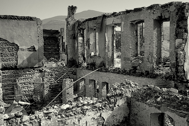 Фото жизнь (light) - KAVICH - Цхинвал (Южная Осетия) - Бывшее жилище