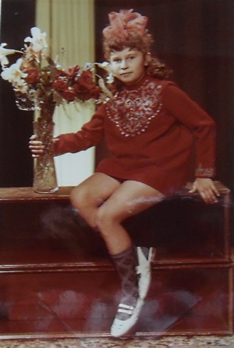 Я перед походом в театр оперы и балета / 1972 год