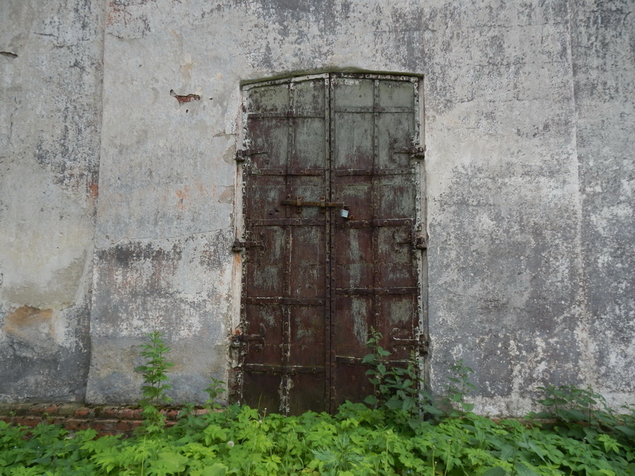 Фото жизнь - Владимир Юрков - корневой каталог - Но двери надежно закрыты (из цикла "Вымирающая Россия")