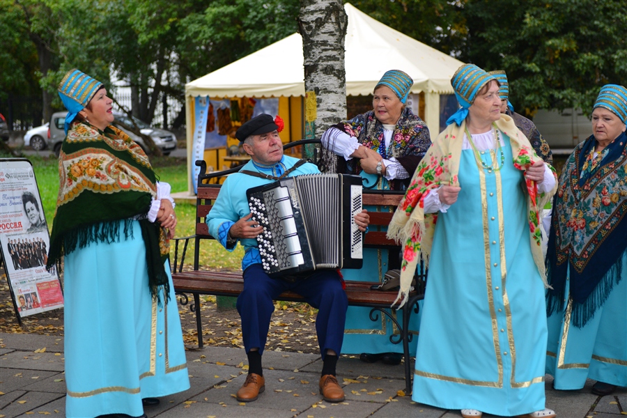 Фото с ярмарки в Великом Новгороде