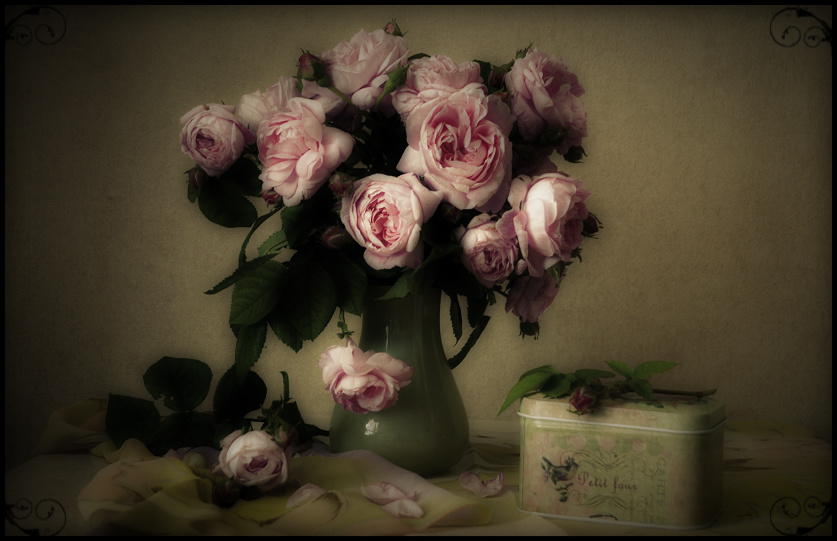 C чайными розами
