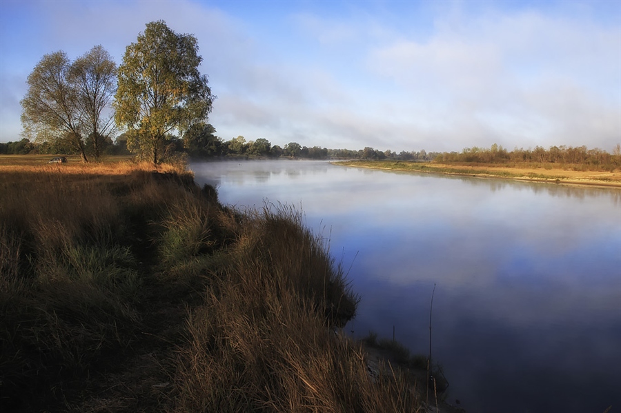 Осеннее утро на реке