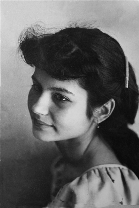 Фото жизнь (light) - Попов Олег - корневой каталог - Портрет дочери