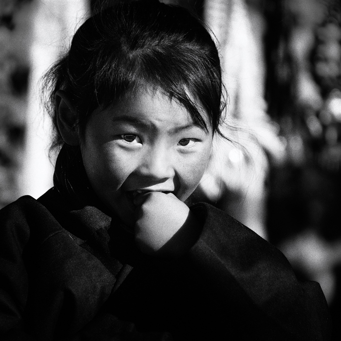 Фото жизнь (light) - Slavado   - Китай - Тибетская девчушка (чб)