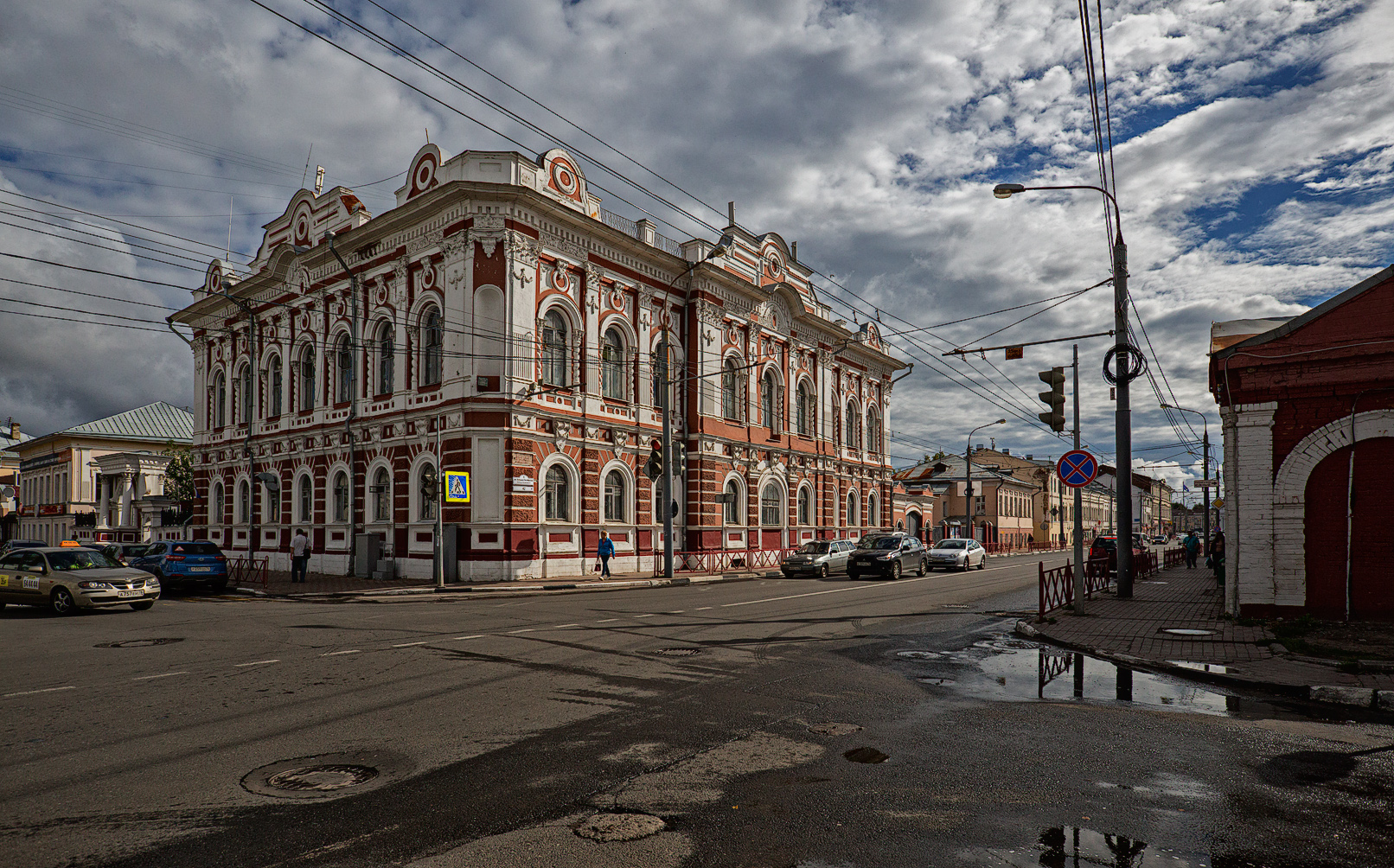 Фото жизнь - Вадим Прут. - Ярославль 2018. - Большая Октябрьская, 42/53 -  Усадьба Полетаева.