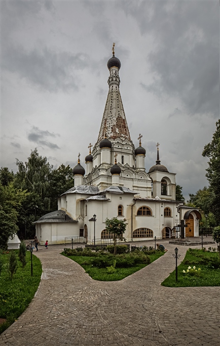 Покровский храм в Медведкове 3.
