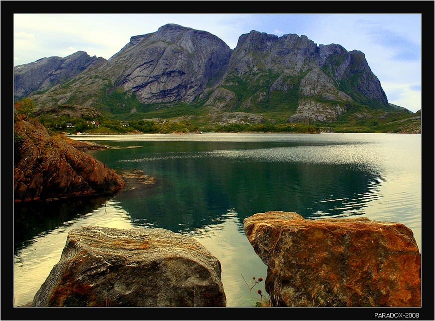 Фото жизнь (light) - PARADOX - Норвегия от Бергена до Заполярья - Про скалы, камни и фиорд