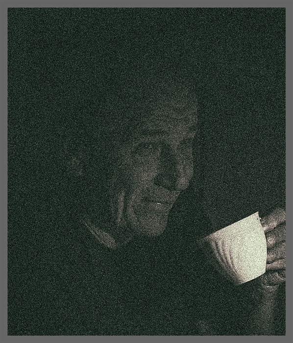 Фото жизнь (light) - михаил  - корневой каталог - мужчина пьет кофе