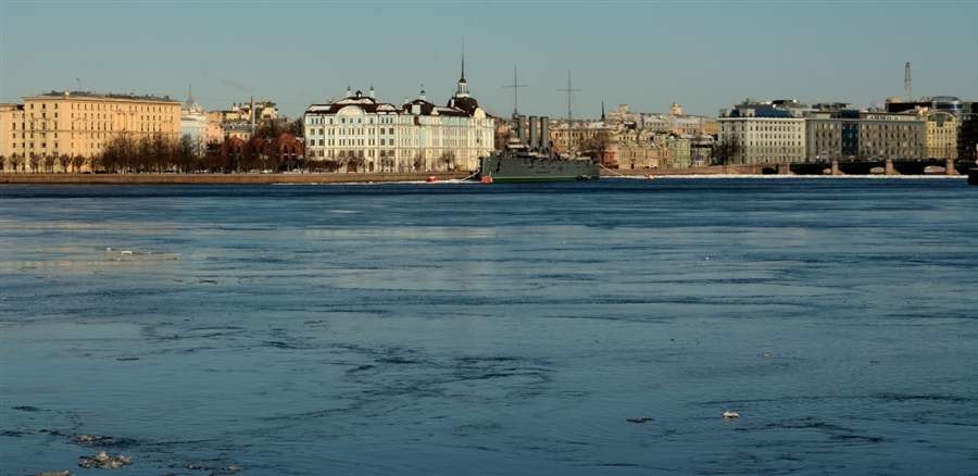 С моста Санкт - Петербурга