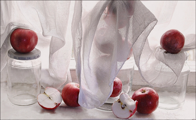 Фото жизнь (light) - olgapetrova - корневой каталог - яблоки на окне