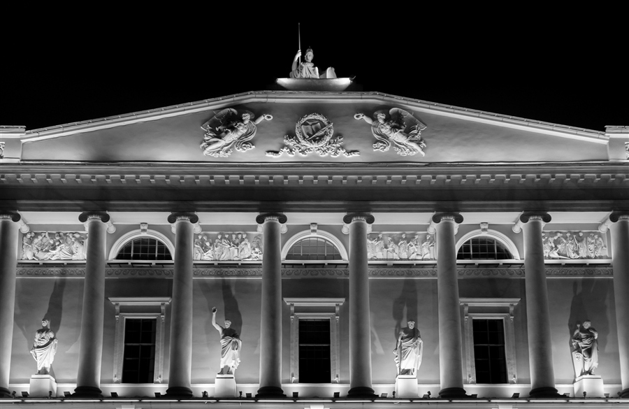 Российская национальная библиотека (фрагмент здания)