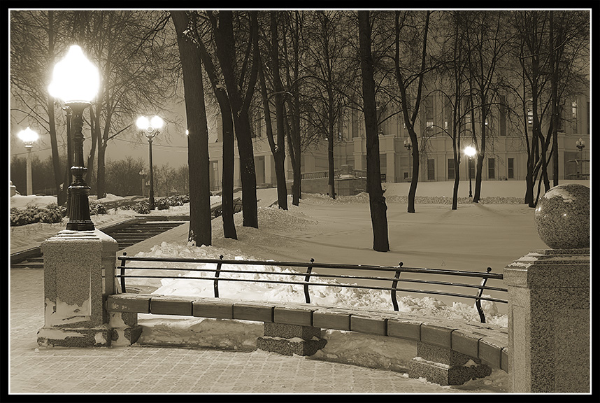 Фото жизнь (light) - Олег Гришин - Минск в сепии - ***