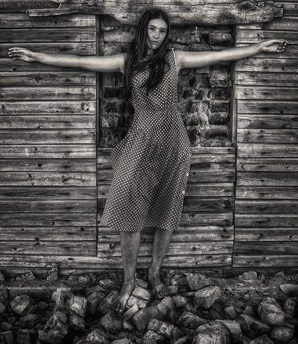 Фото жизнь (light) - ЮРА МЕЛЬНИКОВ - корневой каталог - девочку зовут Мария.