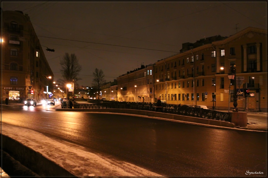 Набережная канала Грибоедова...